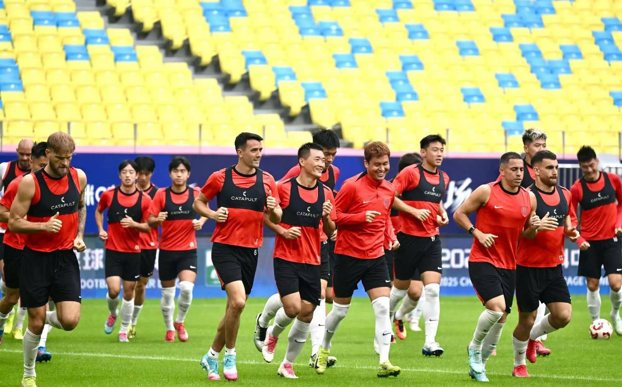 包含成都蓉城关键时刻刷新队史纪录,志在社区盾名次提升,引发热议,数据趋势出现新变化的词条 包含成都蓉城关键时刻刷新队史纪录,志在社区盾名次提升,引发热议,数据趋势出现新变化的词条