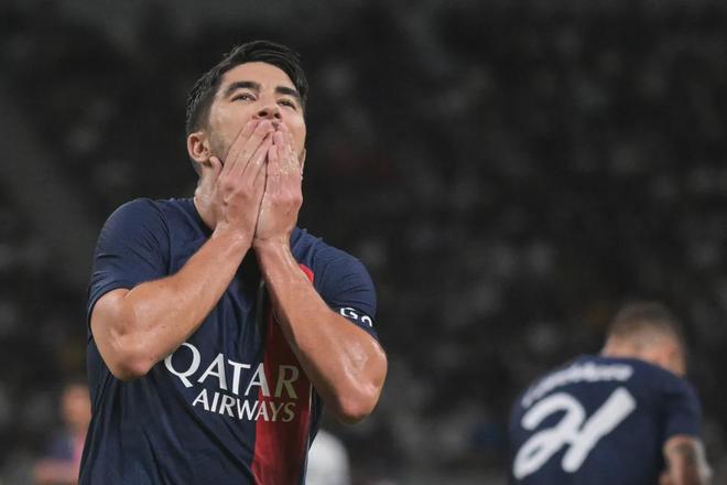 开云-关于这也行？巴黎圣日耳曼完成体检备战英超拉齐奥再遭质疑备战欧篮联，转会期皇家社会战术微调的信息-开云